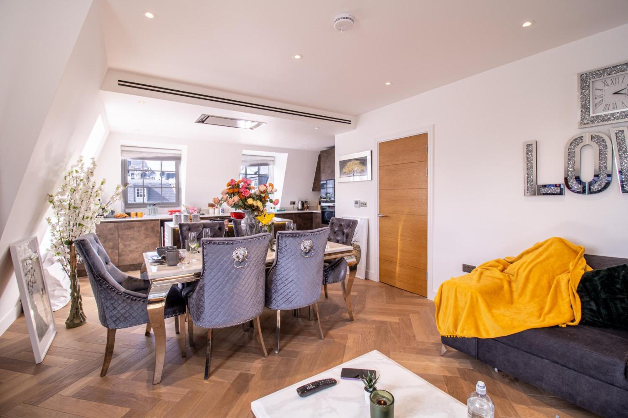 Elegant 3-Bedroom Penthouse In Marble Arch 70 London Ngoại thất bức ảnh