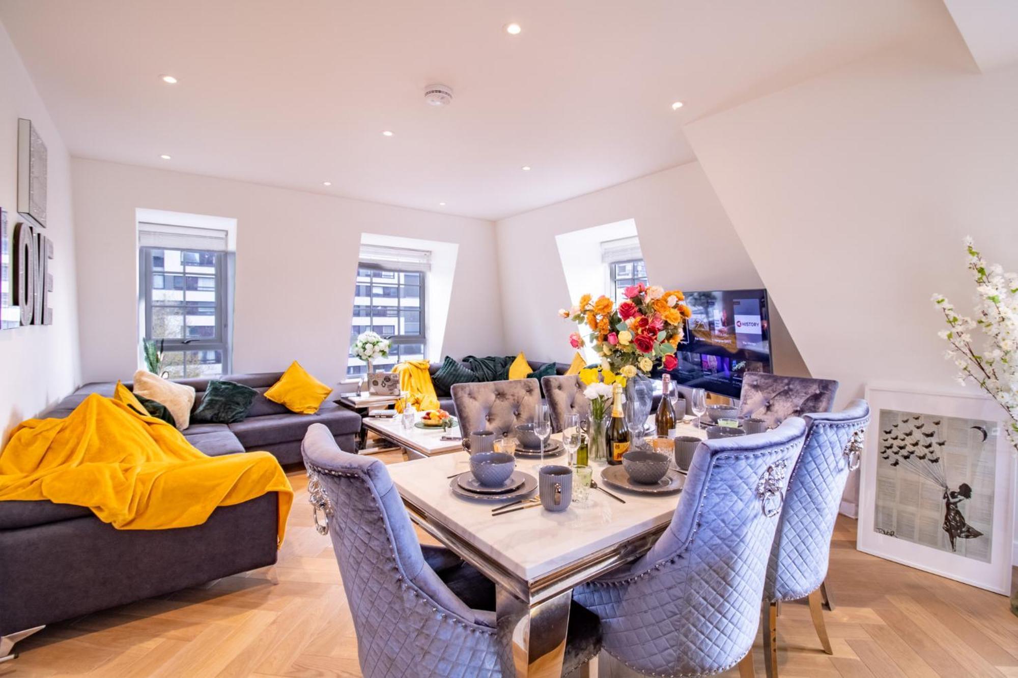 Elegant 3-Bedroom Penthouse In Marble Arch 70 London Ngoại thất bức ảnh