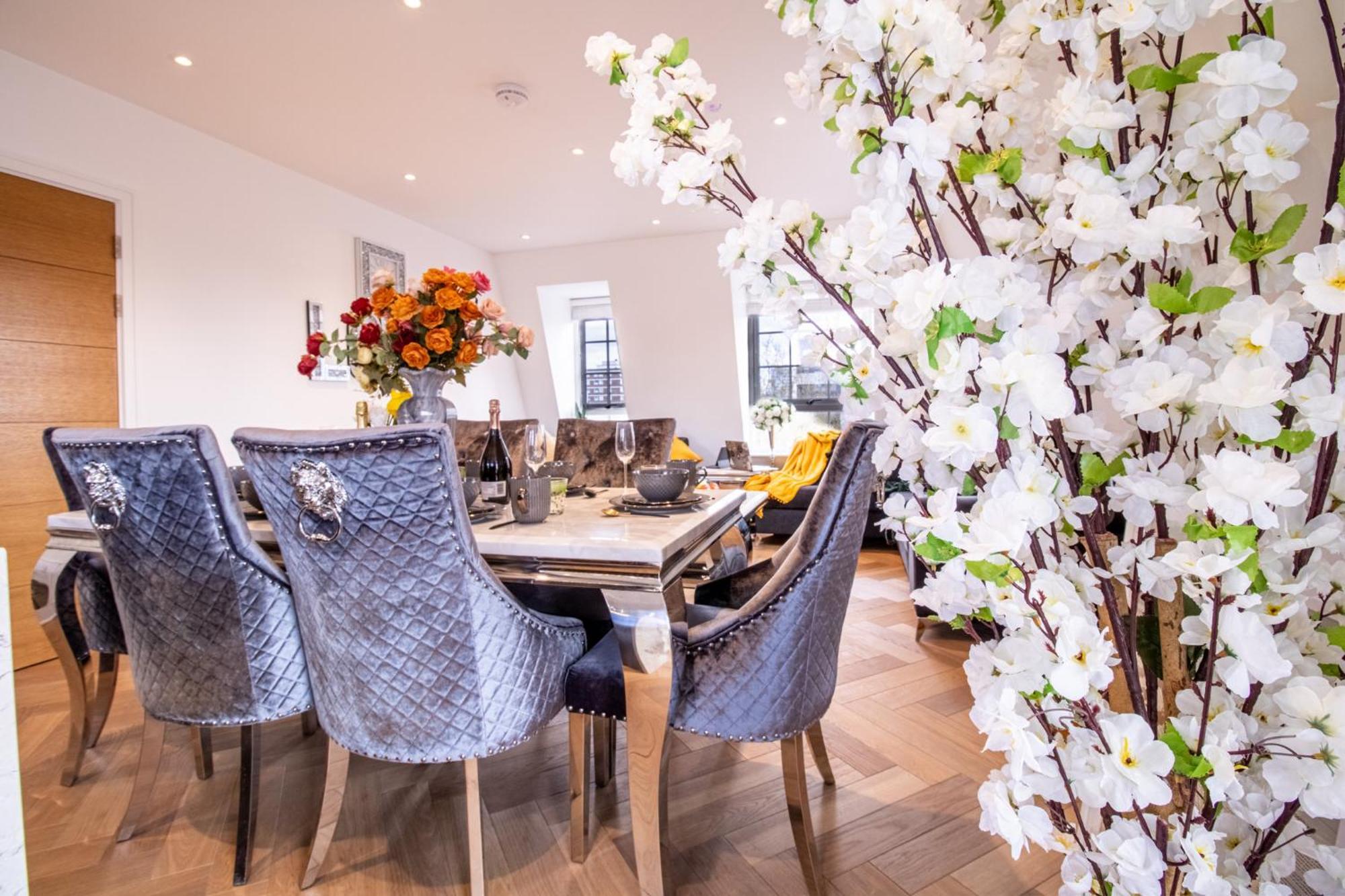 Elegant 3-Bedroom Penthouse In Marble Arch 70 London Ngoại thất bức ảnh